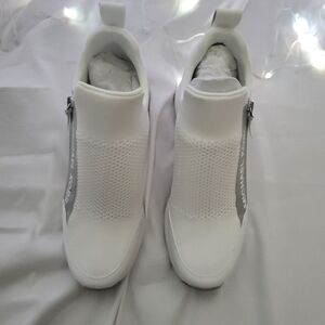 Micheal Kors shoes size 8